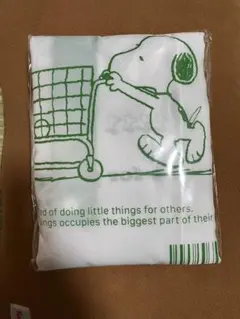 ファミリーマート×PEANUTS「スヌーピー レジ袋風エコバッグ」