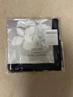 mila schon ハンカチのサムネイル