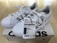 adidas白スニーカー GRANDCOURT BASE23cm