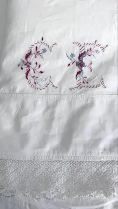アンティーク 刺繍入りリネンクロス モノグラム　コットン　シーツ　レース アンティーク 刺繍入りリネンクロス モノグラム コットン シーツ