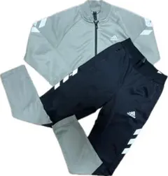 adidas ジャージ　カーキ　ブラック　上下セット150センチ　キッズ