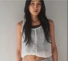 H&M プリュムティタンクトップ