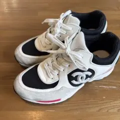 CHANEL スニーカー 39のサムネイル
