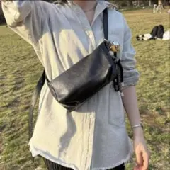 ear PAPILLONNER 《本革/220g》ボックスショルダーバッグ