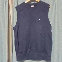 Nike ネイビー ノースリーブベスト　古着