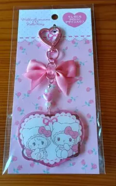 【新品未使用】ハローキティ ハート型キーホルダー★アクリルキーホルダーmikko