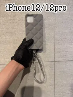 iPhone12/12proケース　キルティング チャーム付き　グレー