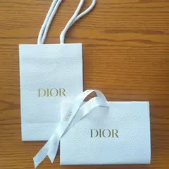 Dior ショップ袋 ホワイト 小型　ショッパー　紙袋