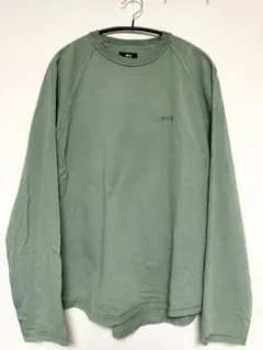 オリーブ Tシャツ