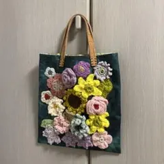 ❸ 花柄刺繍トートバッグ ダークグリーン