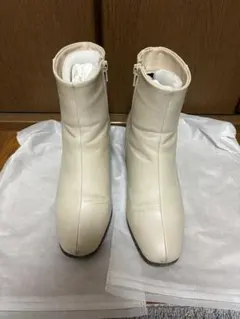 nikoand... ホワイトショートブーツのサムネイル