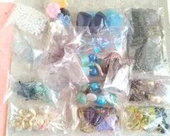 ②匿名配送込み♪即決のみ♪ビーズ、アクリルパーツ、まとめ売り、アクリルフラワー