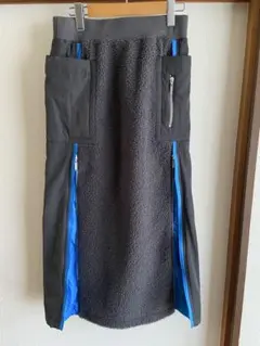 ブルーフロンセタイトスカート