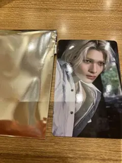 Item thumbnail for item 973e8e63-36d8-4dc5-8c8a-f2184c39849a