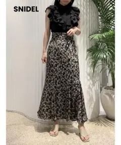 SNIDEL スナイデル ハイウエストマーメイドプリントスカート ブラック