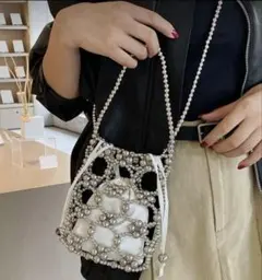 Item thumbnail for item a8293f5b-5028-4276-9828-ffa7bc765412