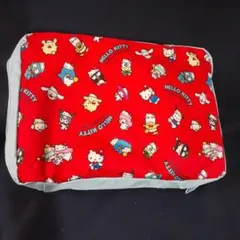 Hello Kitty 50周年記念 ポーチのサムネイル