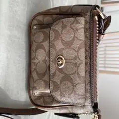 Coach モノグラムショルダーバッグ
