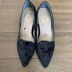 REZOY リゾイ　パンプス