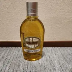 L'OCCITANE ADモイスチャライジングシャワーオイル