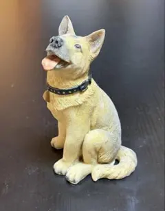 リアル犬の置物 樹脂製 約20cm - メルカリ