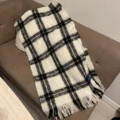 Blue label 大判マフラー