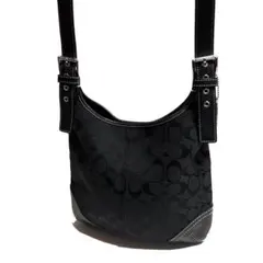 美品 COACH ショルダーバッグ シグネチャー ブラック