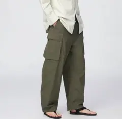 UNIQLO U ワイドフィットカーゴパンツ 58dark greenのサムネイル