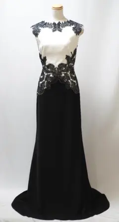 TADASHI SHOJI　ロングフォーマルドレス　「８ 」/ １１－１３号程度