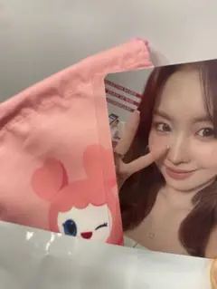 TWICE ランダム巾着ポーチ トレカ MOMO モモ popup 国立