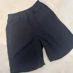 UNIQLO 黒 ハーフパンツ 140サイズ