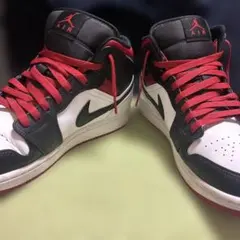 Nike Air Jordan 1 ホワイト/ブラック/レッド US9