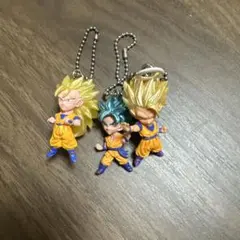 ドラゴンボール 孫悟空 フィギュアキーホルダー 3点セット