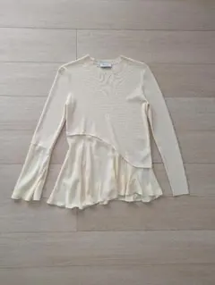 27日までMAX&Co.ペプラム ニット プルオーバー S アイボリー/ベージュのサムネイル