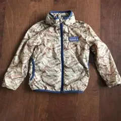 ナイロンパーカー