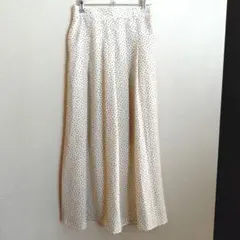 GU アイボリー ドット柄 フレアロングスカート 美品