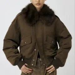 F/FUR COLLAR CROP ブルゾン ブラウン　moussy ファーのサムネイル
