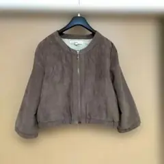 ブラウン 8分丈ノーカラージャケット スエード風