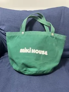 Item thumbnail for item 2b66f273-f3b5-4cbe-9c5f-6f4044f8c6fe