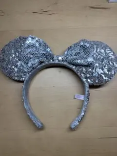 ディズニー カチューシャ スパンコール シルバー