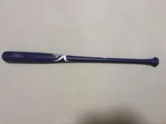 【極美品】ヴィクタス　軟式木製バット