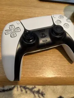 DualSense ワイヤレスコントローラー ホワイト/ブラック/ジャンク品