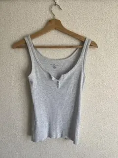 brandy melville タンクトップ