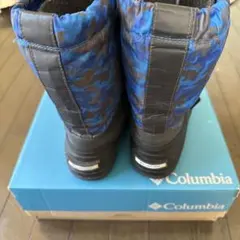 Columbia スノーブーツ 青カモフラージュ