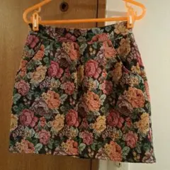 【最終処分】花柄 台形スカート ミニスカート ゴブラン柄 シック