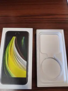 iPhone 箱　iPhoneSE2第2世代 64GB ブラック