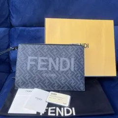 FENDI クラッチバッグ