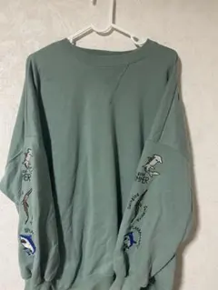 サメ刺繍ガゼット付きBIGトレーナー