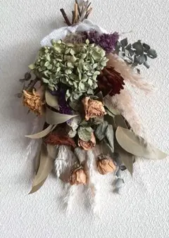 プロテアニオベのシンプルスワッグ ロビン」swag プロテアとヘリコニアリーフの細身スワッグ シンプル