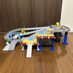 Item thumbnail for item 15eb6670-9109-4a50-a81a-130613b912ff